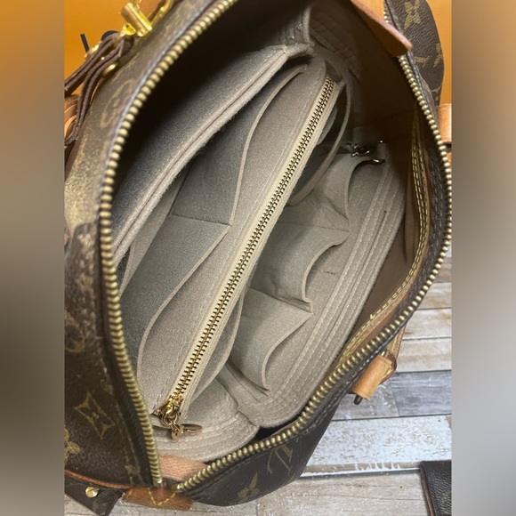 Louis Vuitton Speedy 30 Bundle - Picture 9 of 13